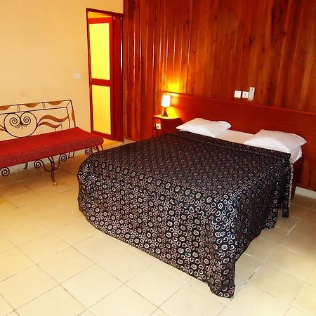 SAFFANA hôtel Douala Kamer foto