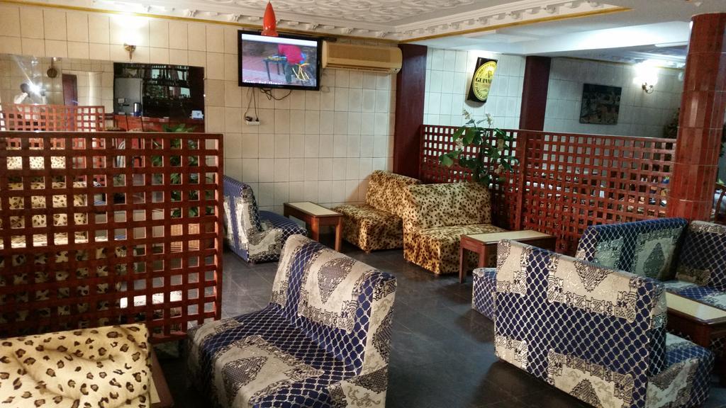 SAFFANA hôtel Douala Buitenkant foto