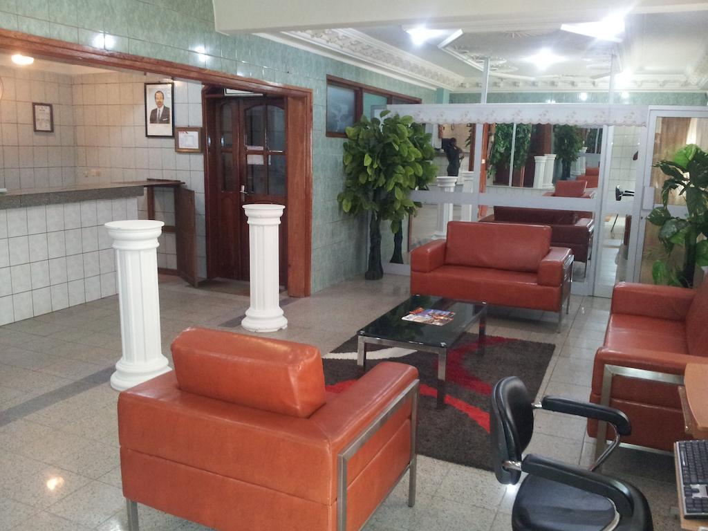 SAFFANA hôtel Douala Buitenkant foto