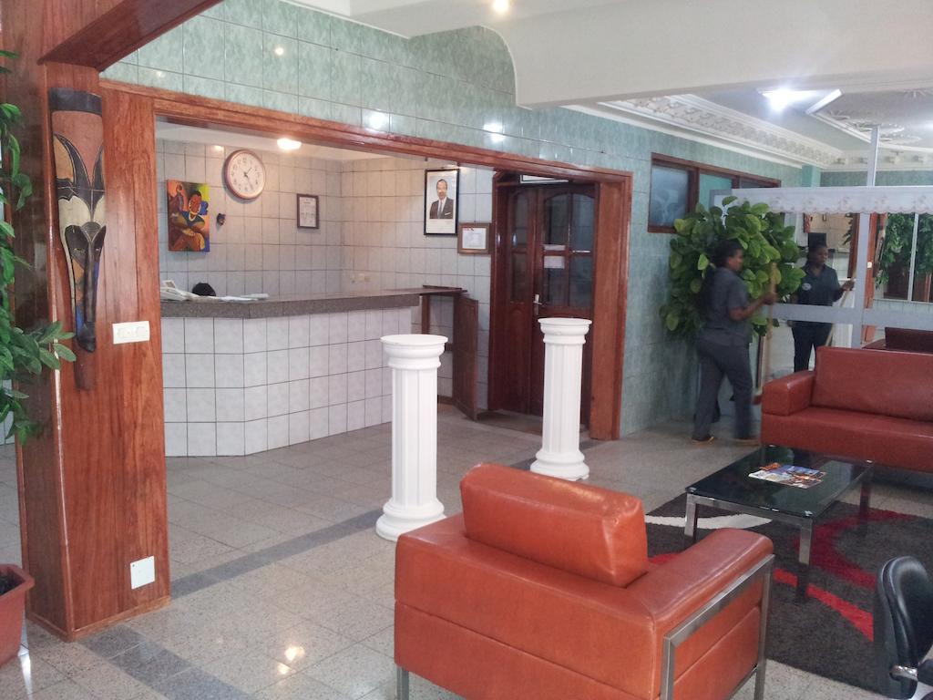 SAFFANA hôtel Douala Buitenkant foto