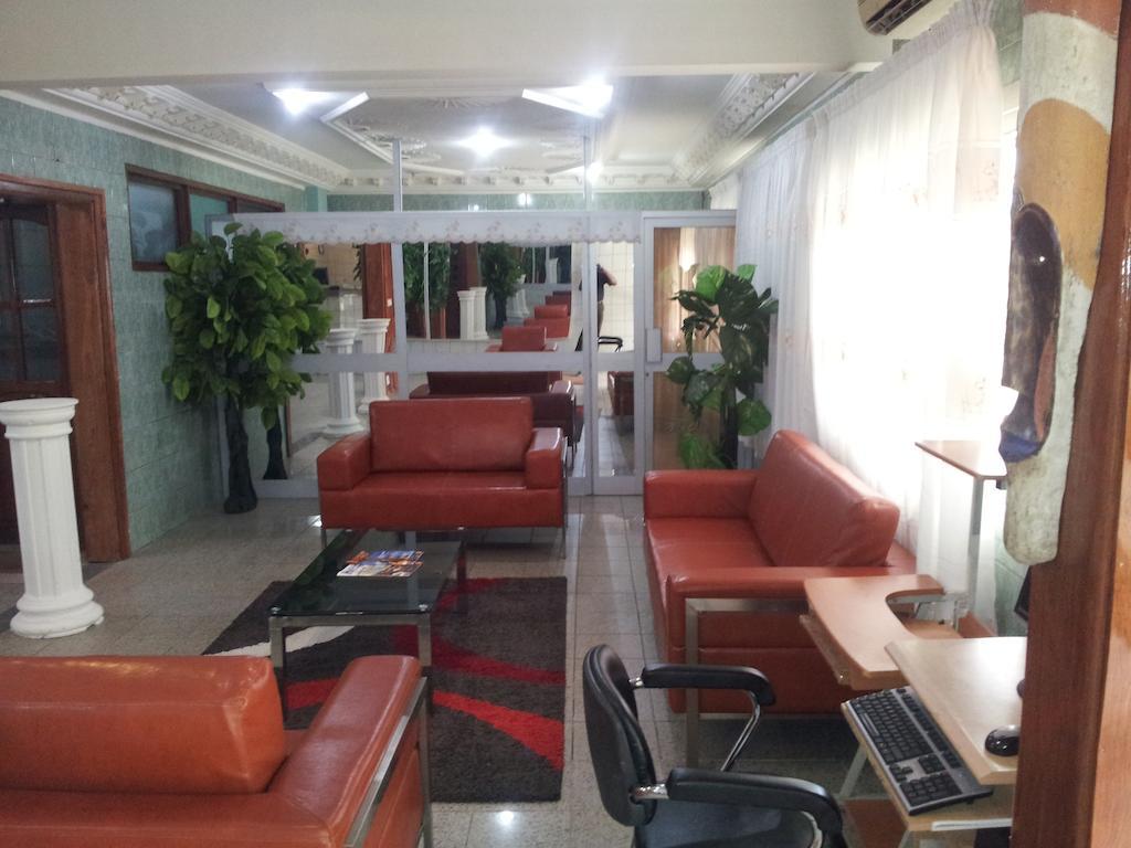 SAFFANA hôtel Douala Buitenkant foto