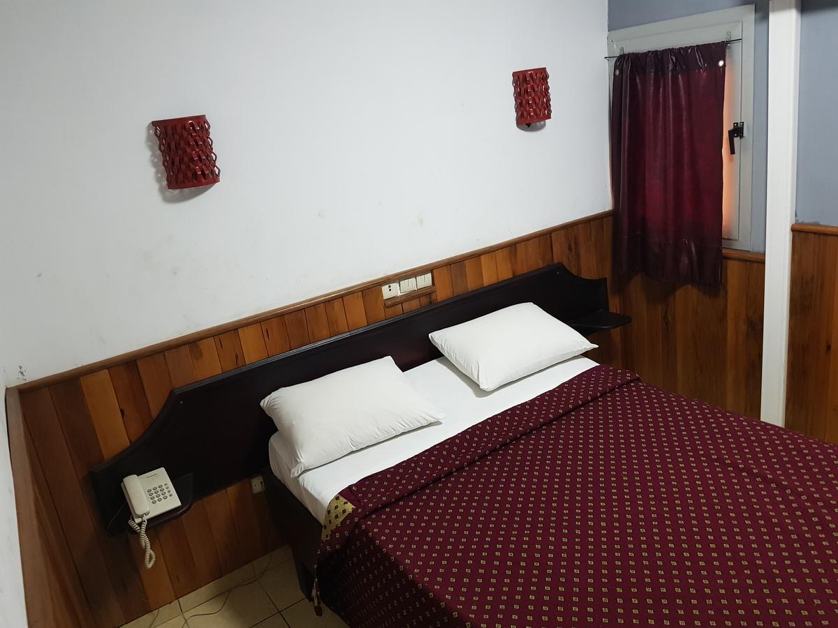 SAFFANA hôtel Douala Buitenkant foto