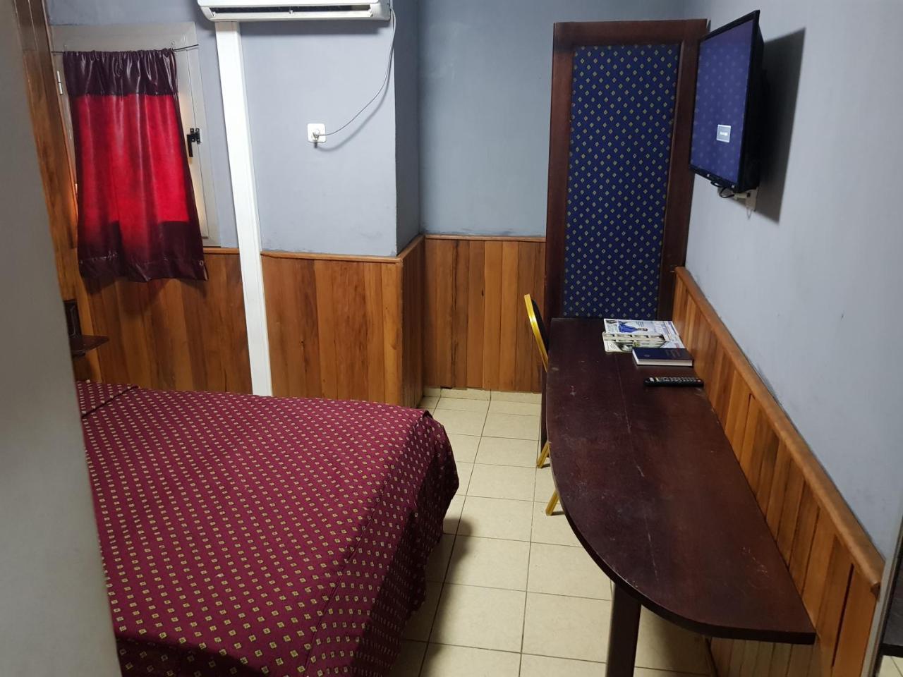 SAFFANA hôtel Douala Buitenkant foto