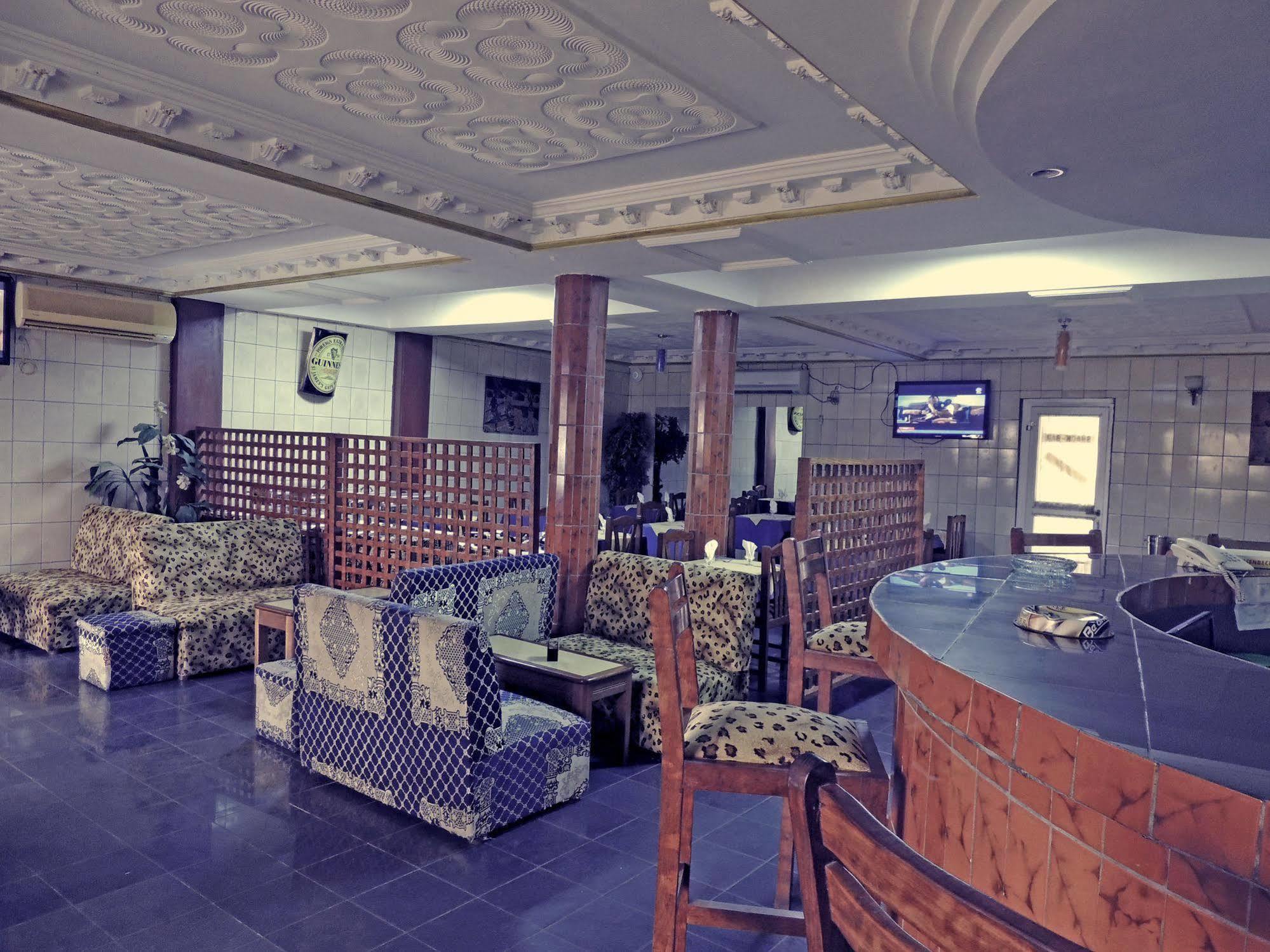 SAFFANA hôtel Douala Buitenkant foto
