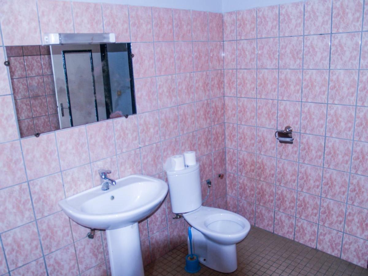SAFFANA hôtel Douala Buitenkant foto